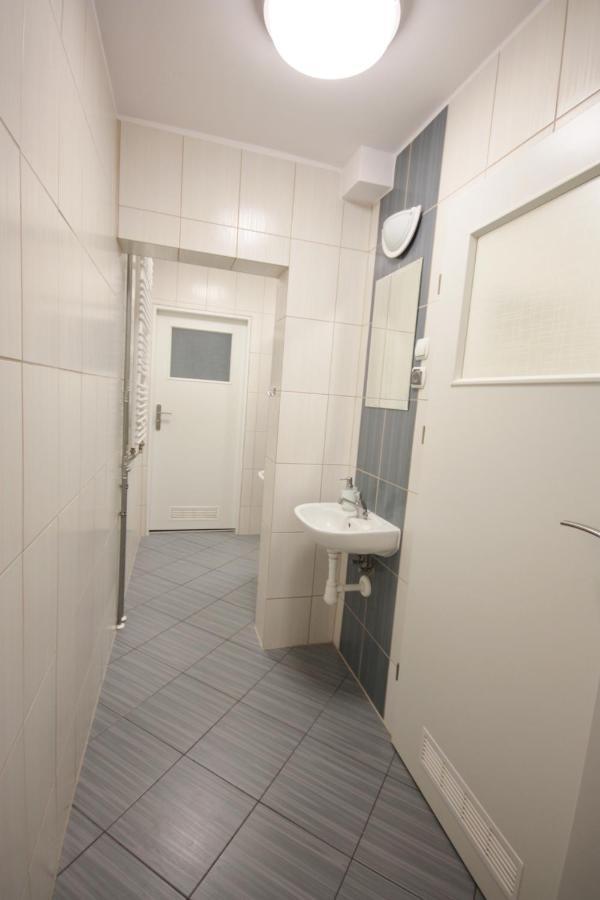 Studencki Dom Marynarza Pasat Hostel Шчечин Екстериор снимка