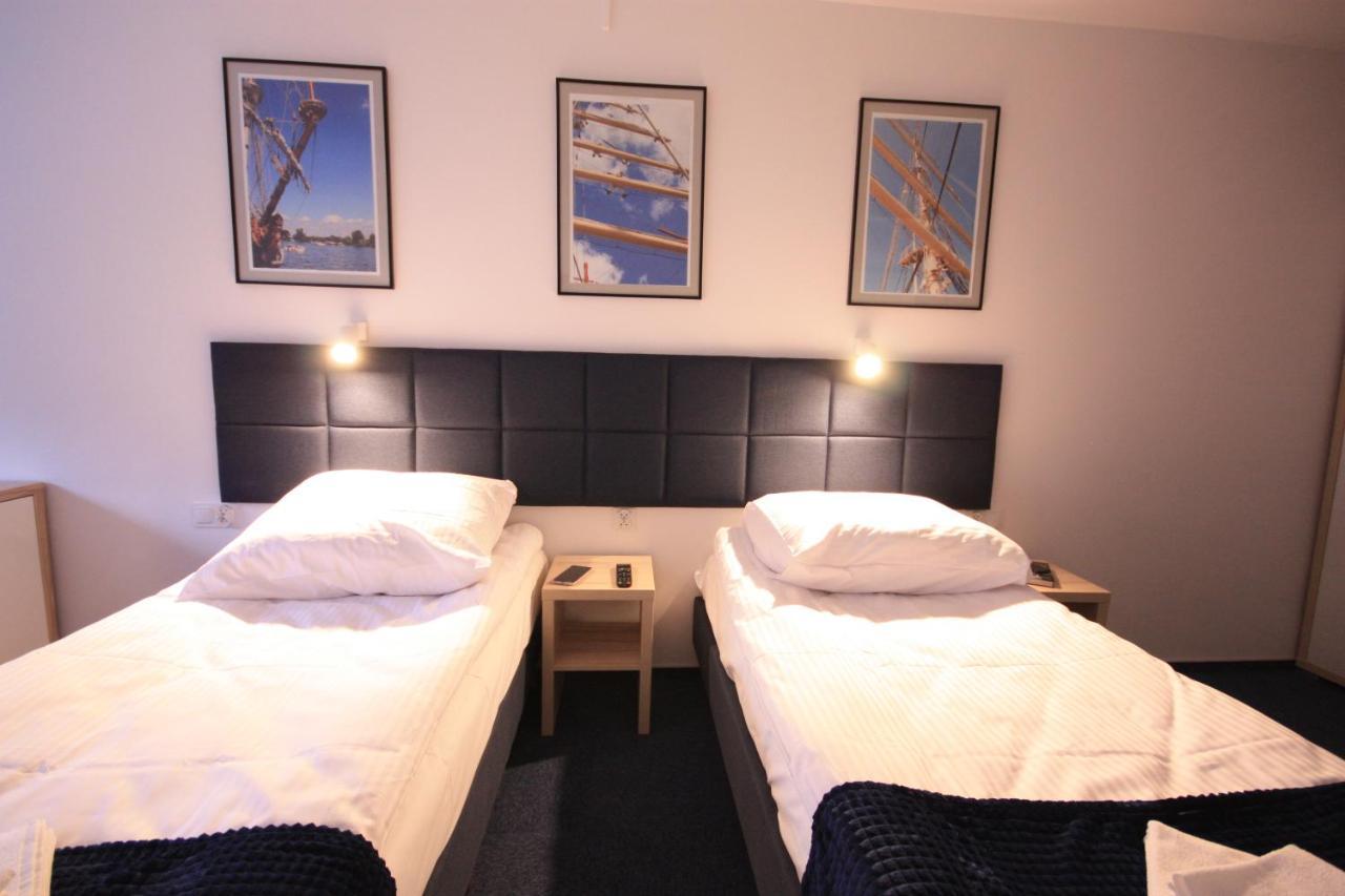 Studencki Dom Marynarza Pasat Hostel Шчечин Екстериор снимка